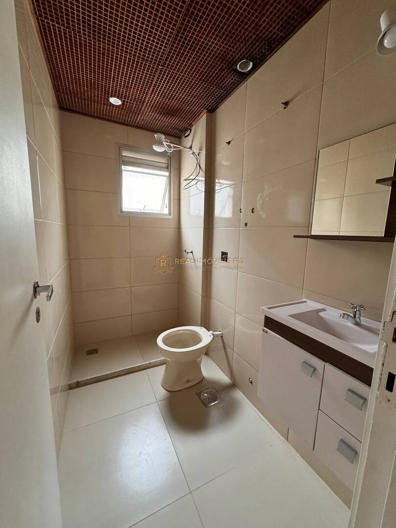 Apartamento à venda com 3 quartos, 75m² - Foto 13