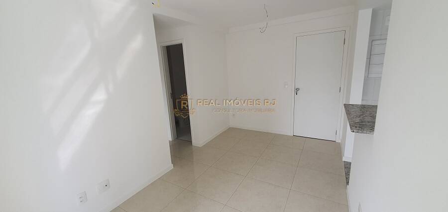 Apartamento à venda com 2 quartos, 55m² - Foto 2