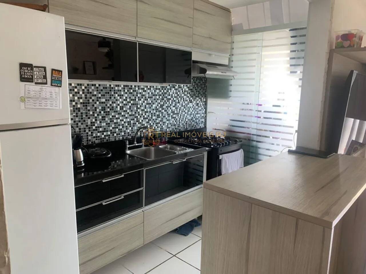 Apartamento à venda com 3 quartos, 75m² - Foto 5