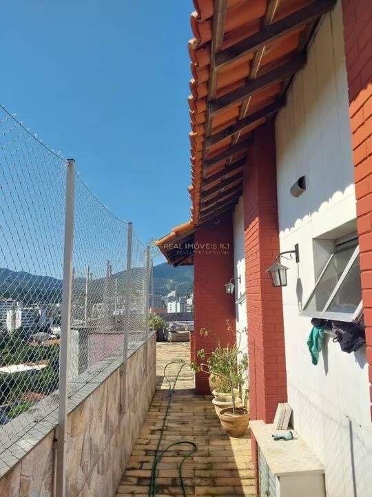 Cobertura à venda com 4 quartos, 502m² - Foto 4