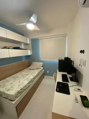 Apartamento para alugar com 3 quartos, 140m² - Foto 10