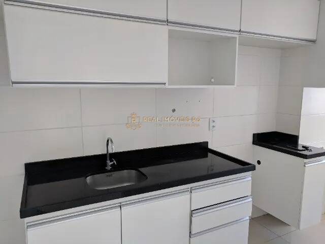 Apartamento para alugar com 3 quartos, 85m² - Foto 5