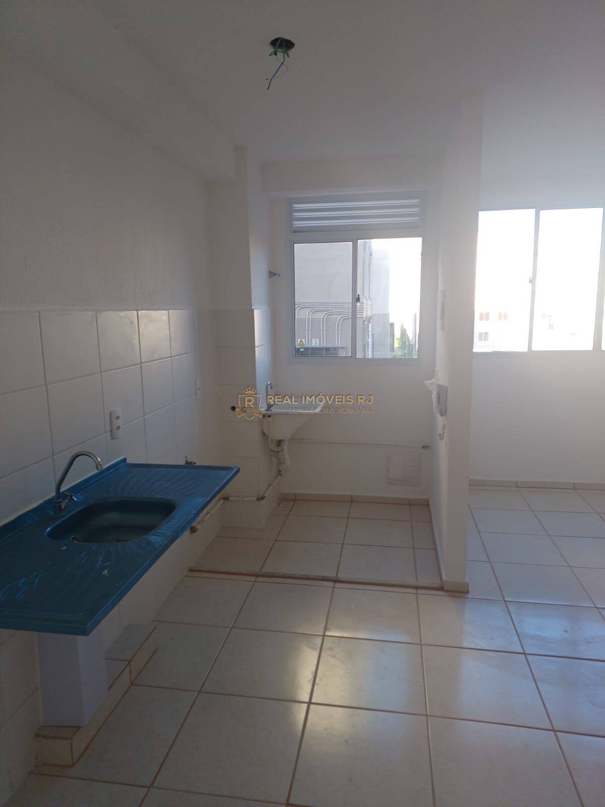 Apartamento à venda com 2 quartos, 48m² - Foto 3