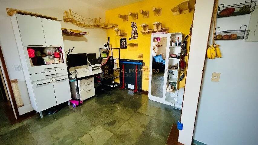 Apartamento à venda com 2 quartos, 75m² - Foto 9