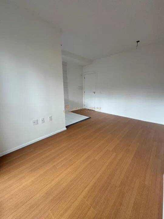 Apartamento à venda com 2 quartos, 50m² - Foto 4