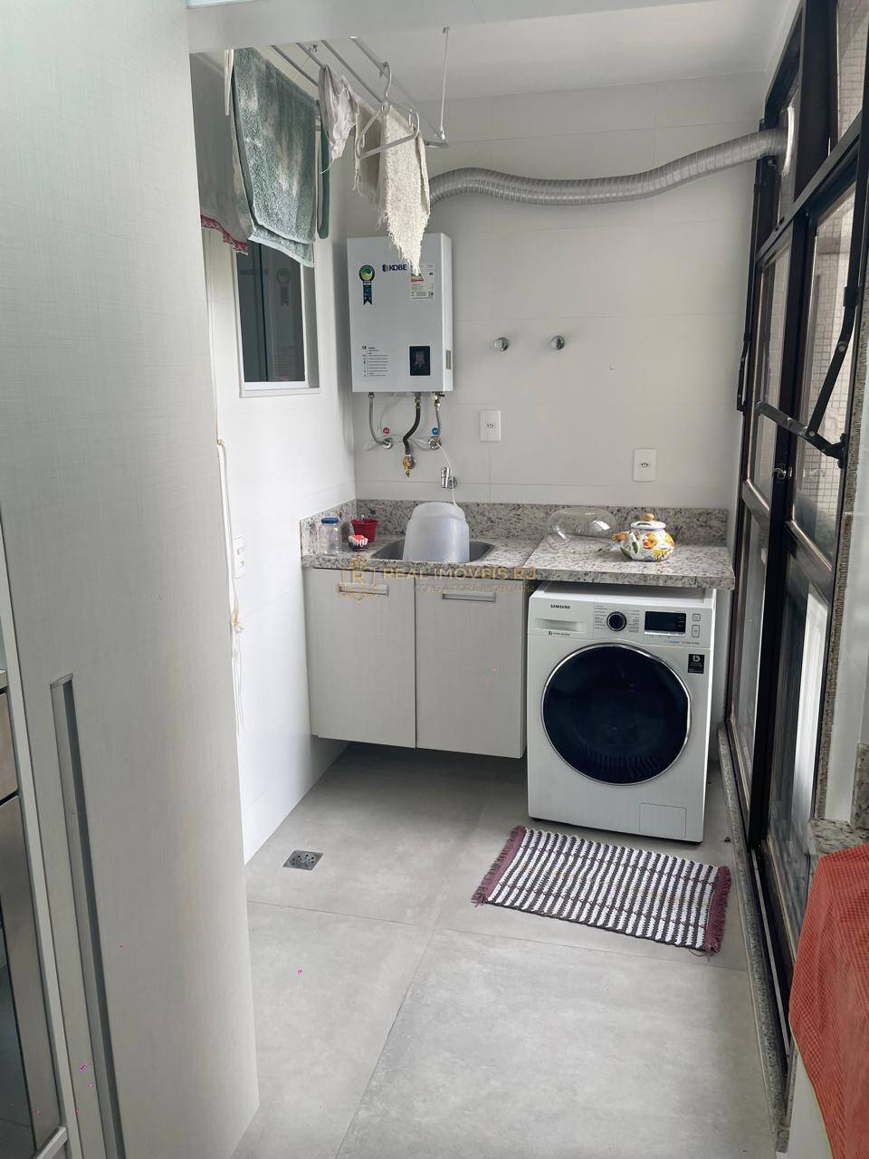 Apartamento à venda com 3 quartos, 140m² - Foto 11