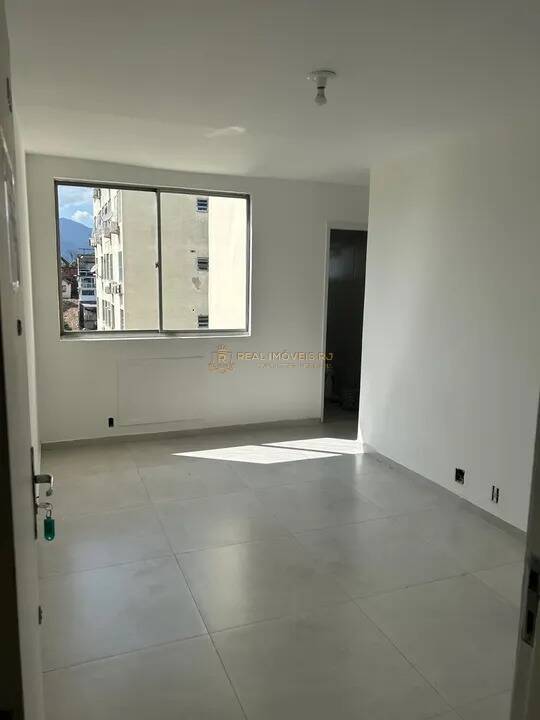 Apartamento à venda com 2 quartos, 49m² - Foto 1