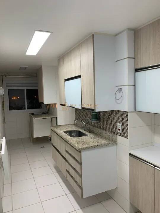 Apartamento para alugar com 3 quartos, 107m² - Foto 8