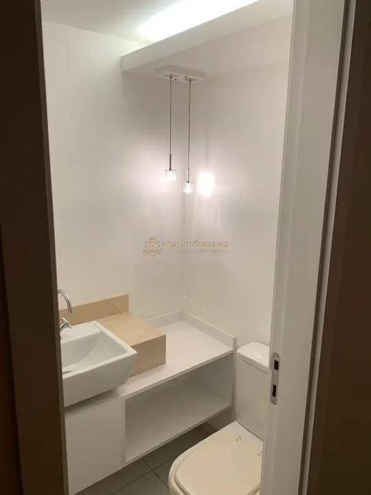 Apartamento para alugar com 3 quartos, 107m² - Foto 18