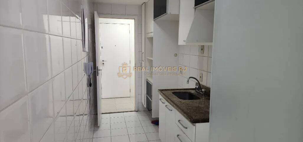 Apartamento à venda com 3 quartos, 80m² - Foto 5