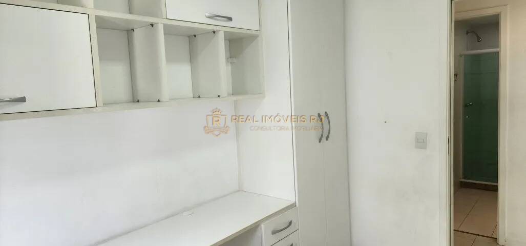 Apartamento à venda com 3 quartos, 80m² - Foto 9