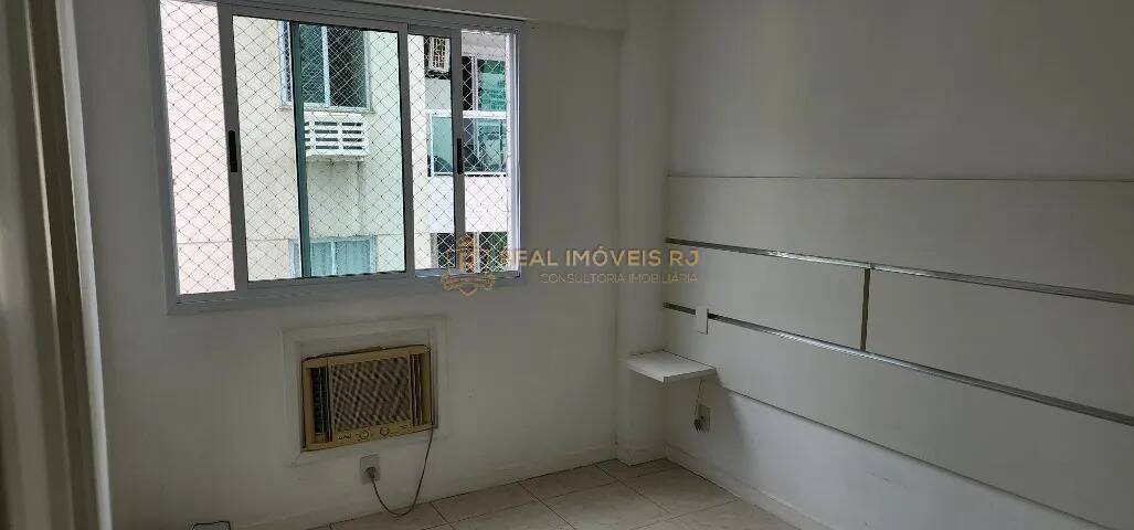 Apartamento à venda com 3 quartos, 80m² - Foto 8