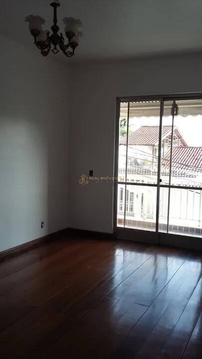 Apartamento à venda com 3 quartos, 97m² - Foto 1