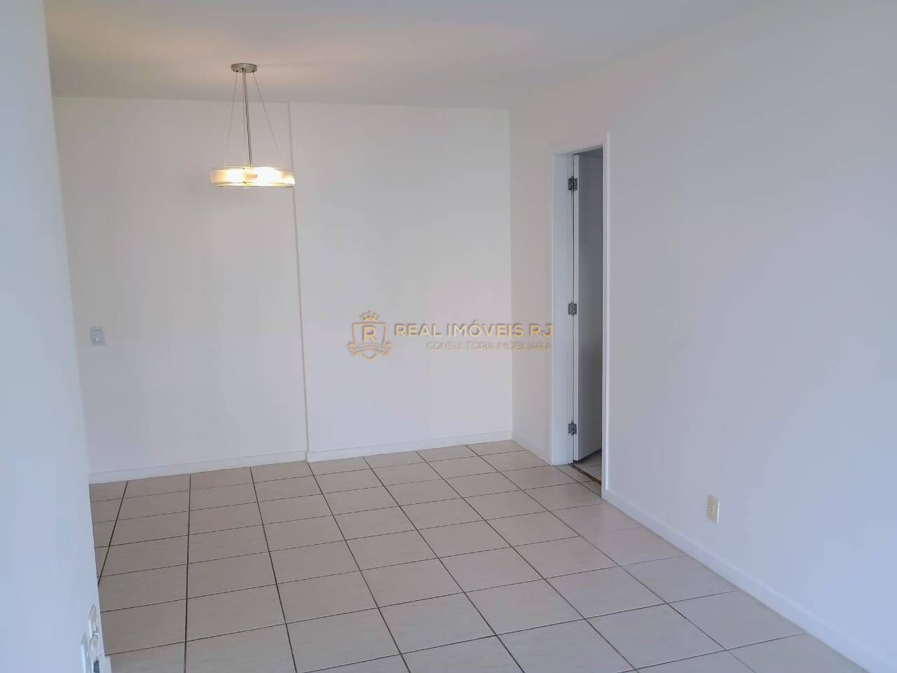 Apartamento para alugar com 2 quartos, 100m² - Foto 3