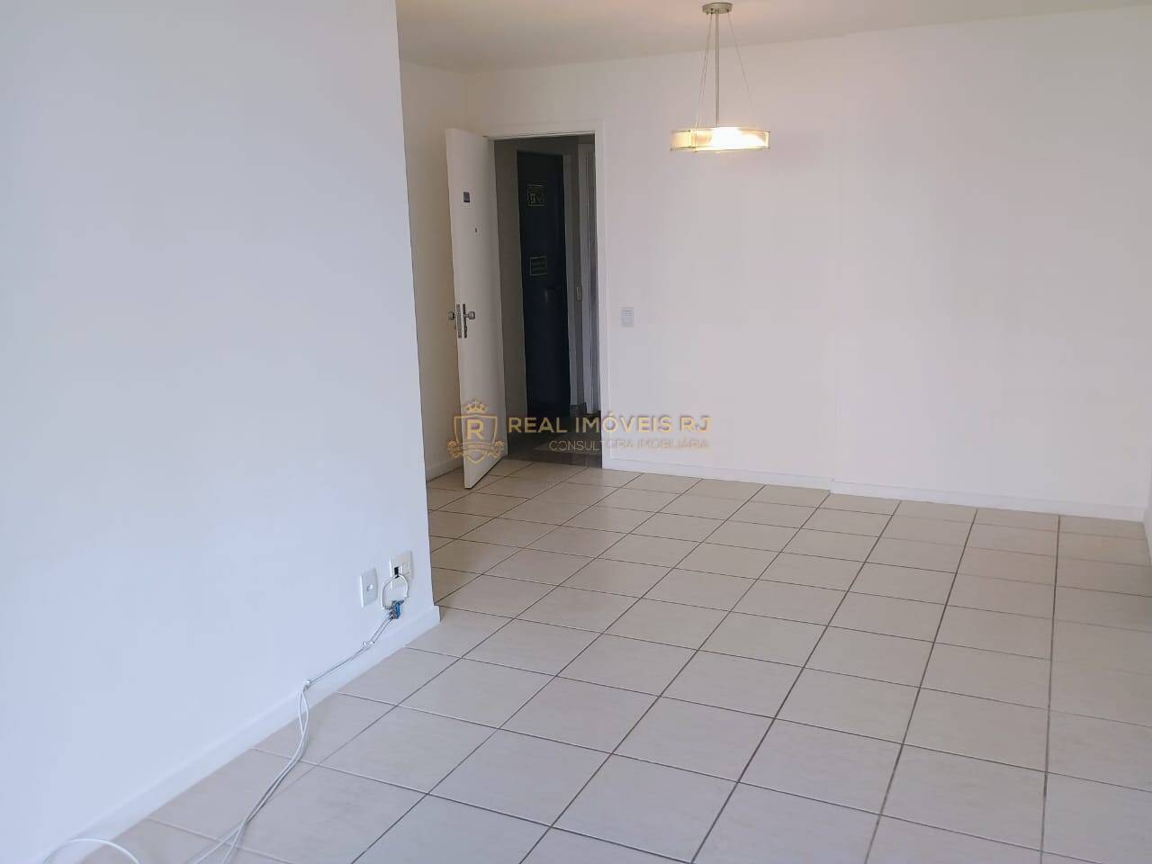 Apartamento para alugar com 2 quartos, 100m² - Foto 4