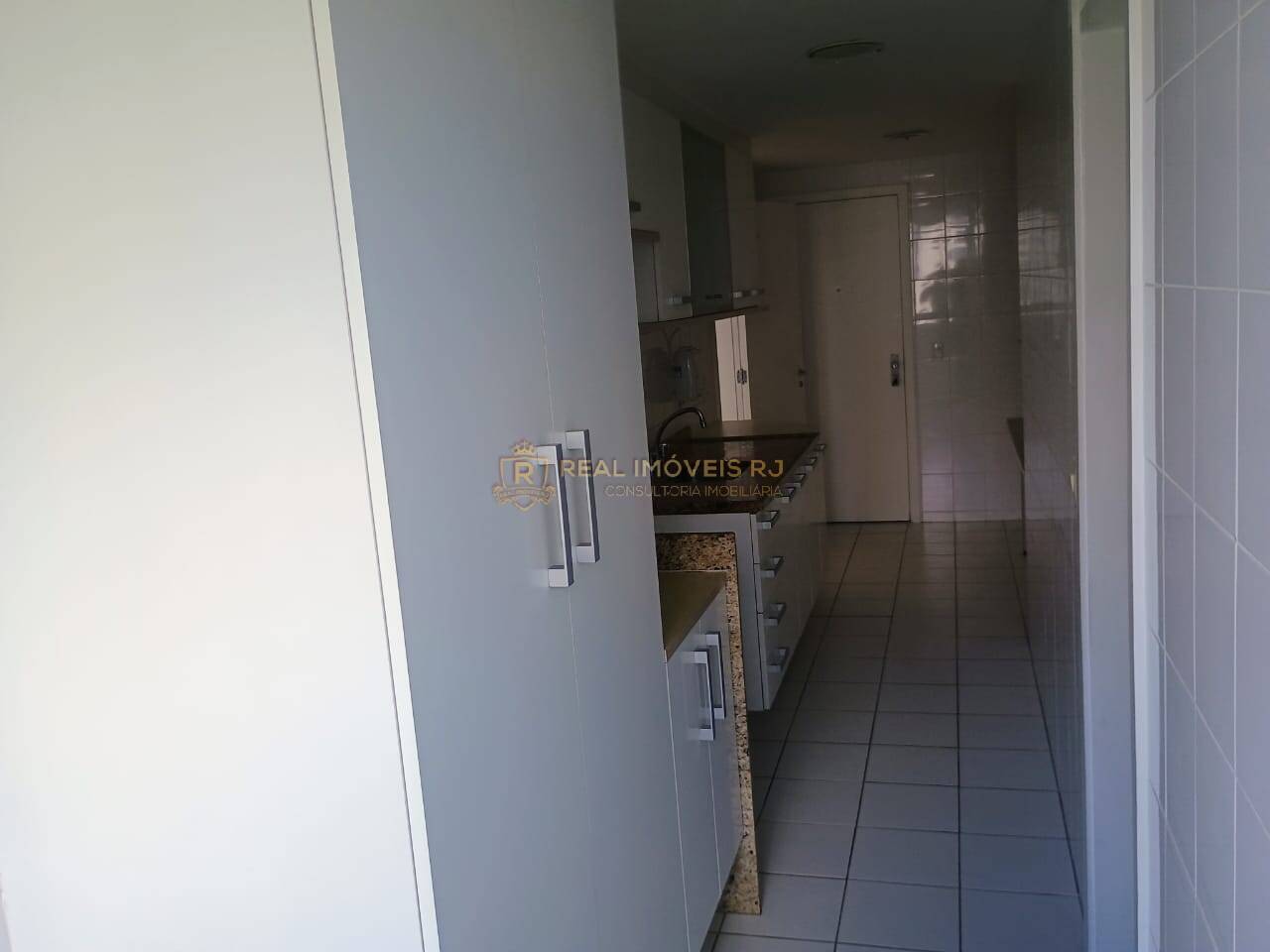 Apartamento para alugar com 2 quartos, 100m² - Foto 8