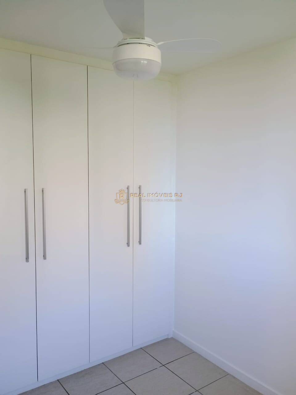 Apartamento para alugar com 2 quartos, 100m² - Foto 12