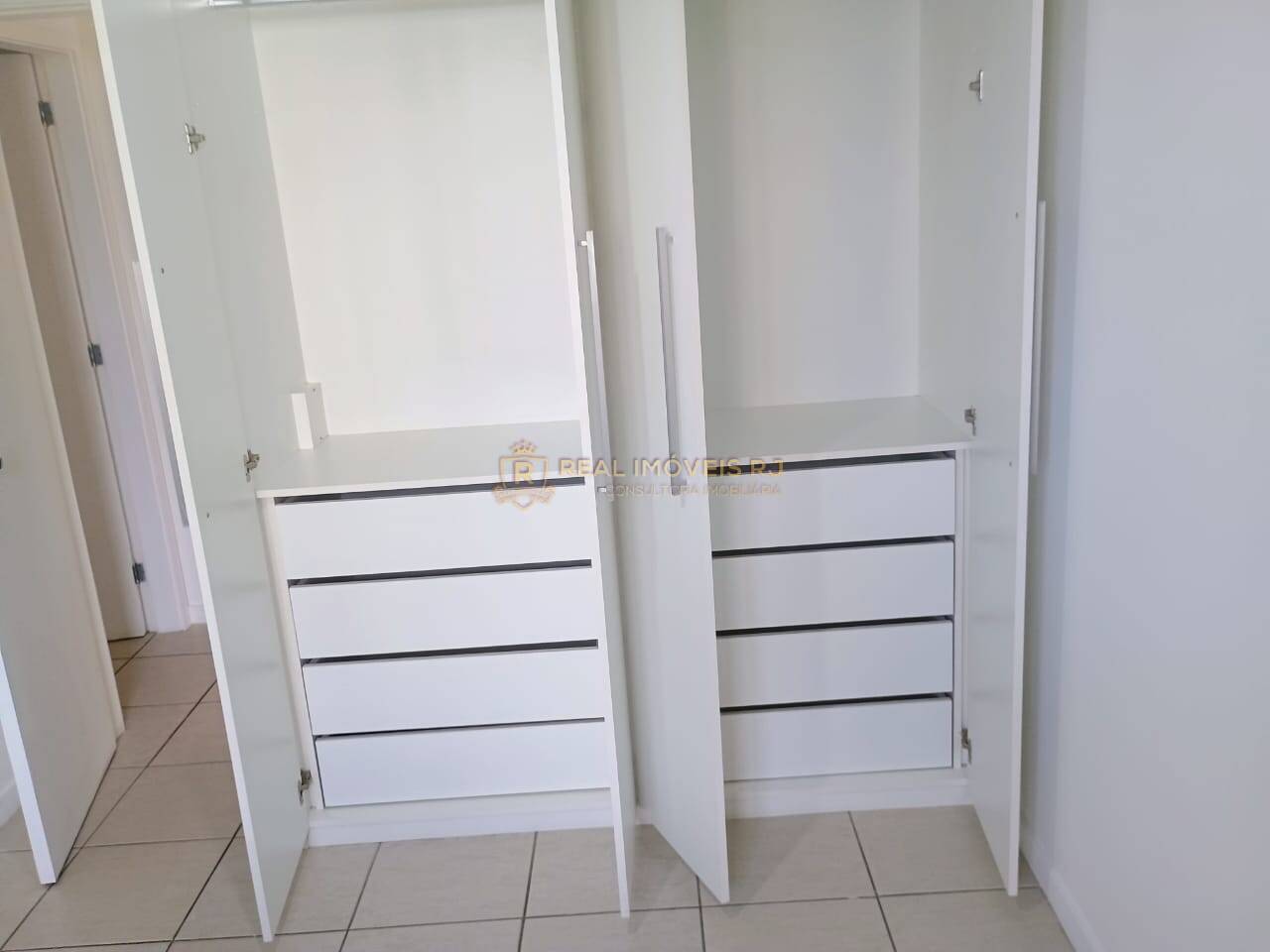 Apartamento para alugar com 2 quartos, 100m² - Foto 18