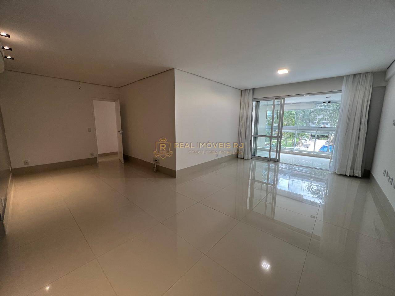 Apartamento à venda com 4 quartos, 153m² - Foto 6