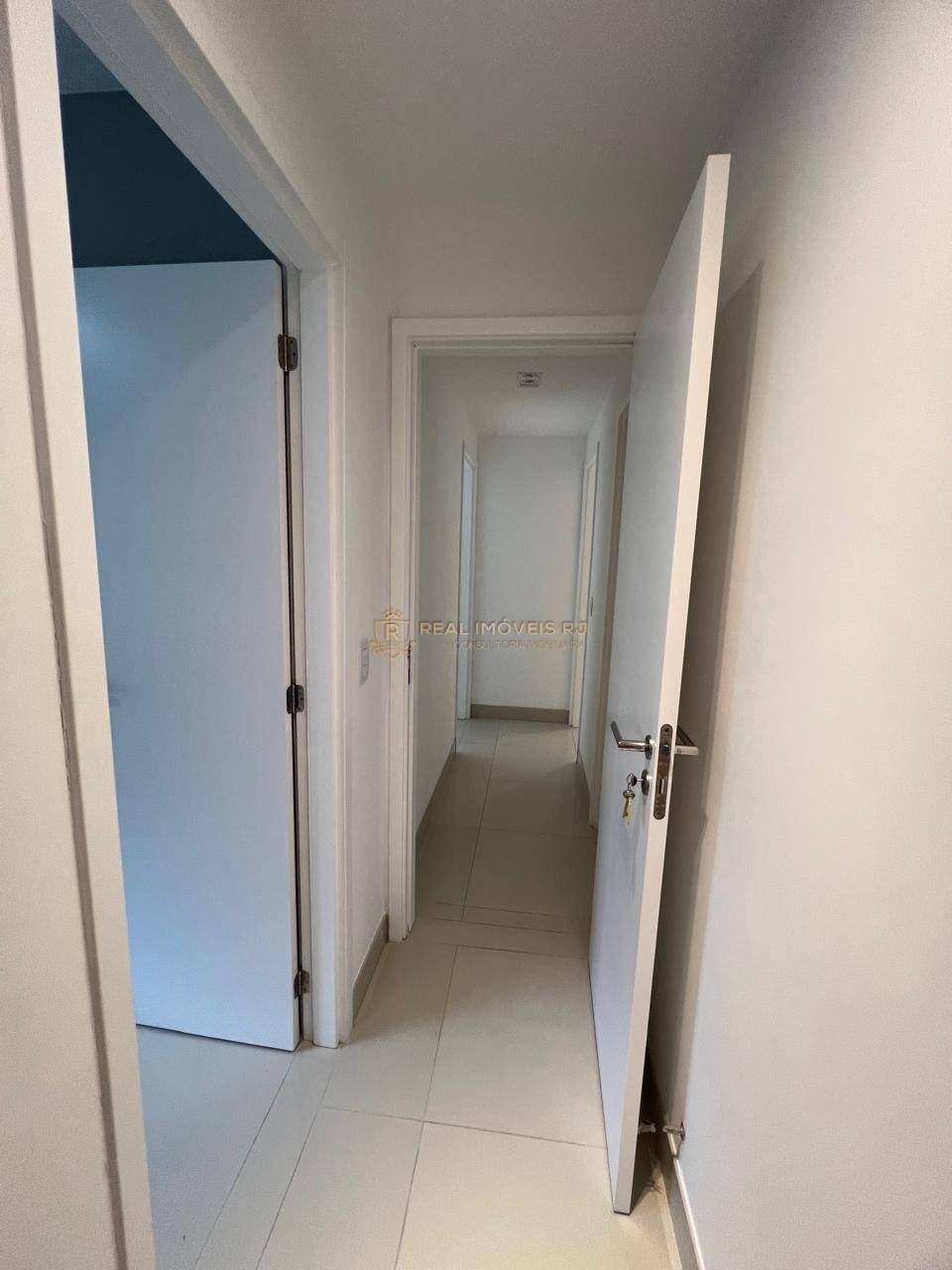 Apartamento à venda com 4 quartos, 153m² - Foto 12