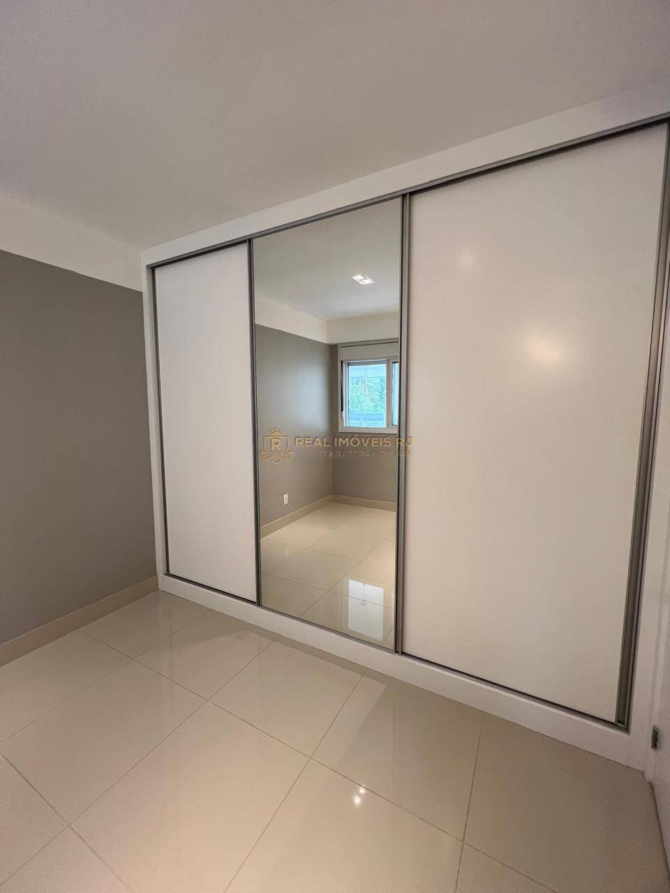 Apartamento à venda com 4 quartos, 153m² - Foto 14