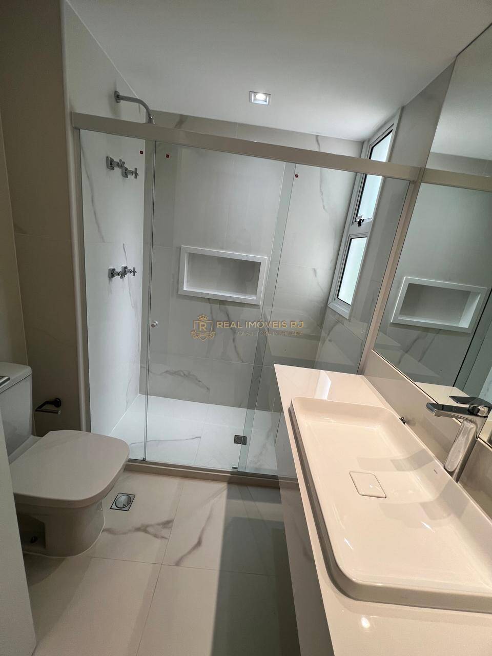 Apartamento à venda com 4 quartos, 153m² - Foto 18