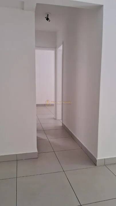 Apartamento à venda com 2 quartos, 69m² - Foto 6