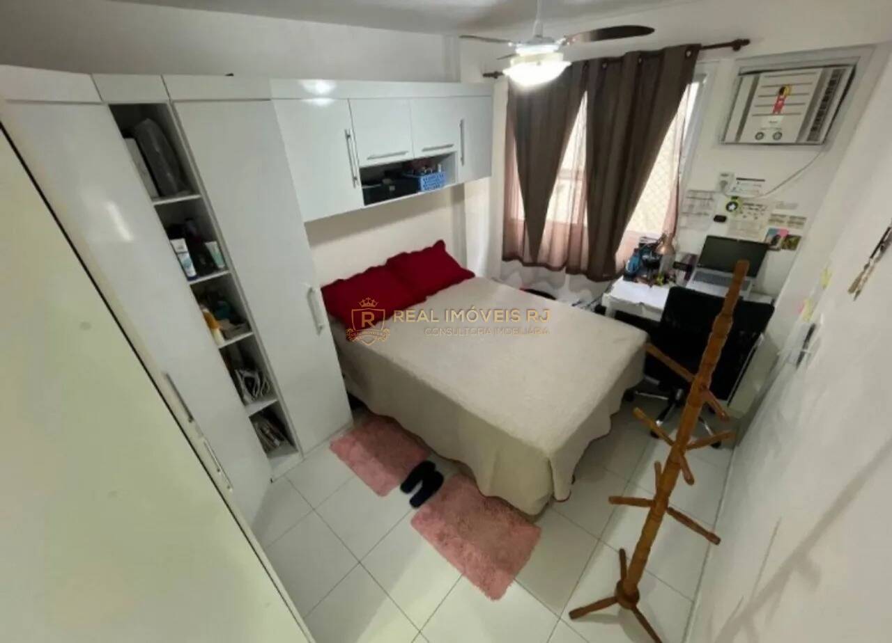 Apartamento à venda com 2 quartos, 62m² - Foto 7