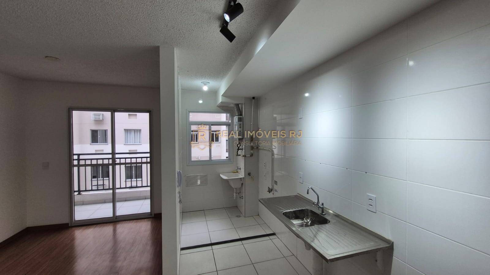 Apartamento à venda com 2 quartos, 50m² - Foto 4