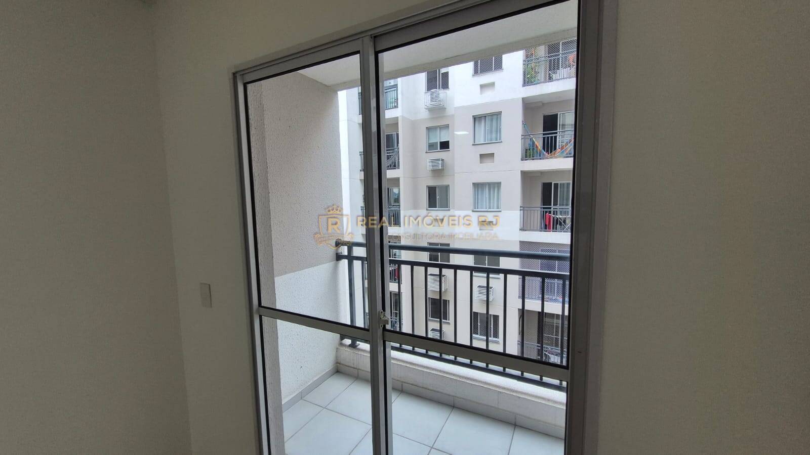 Apartamento à venda com 2 quartos, 50m² - Foto 10