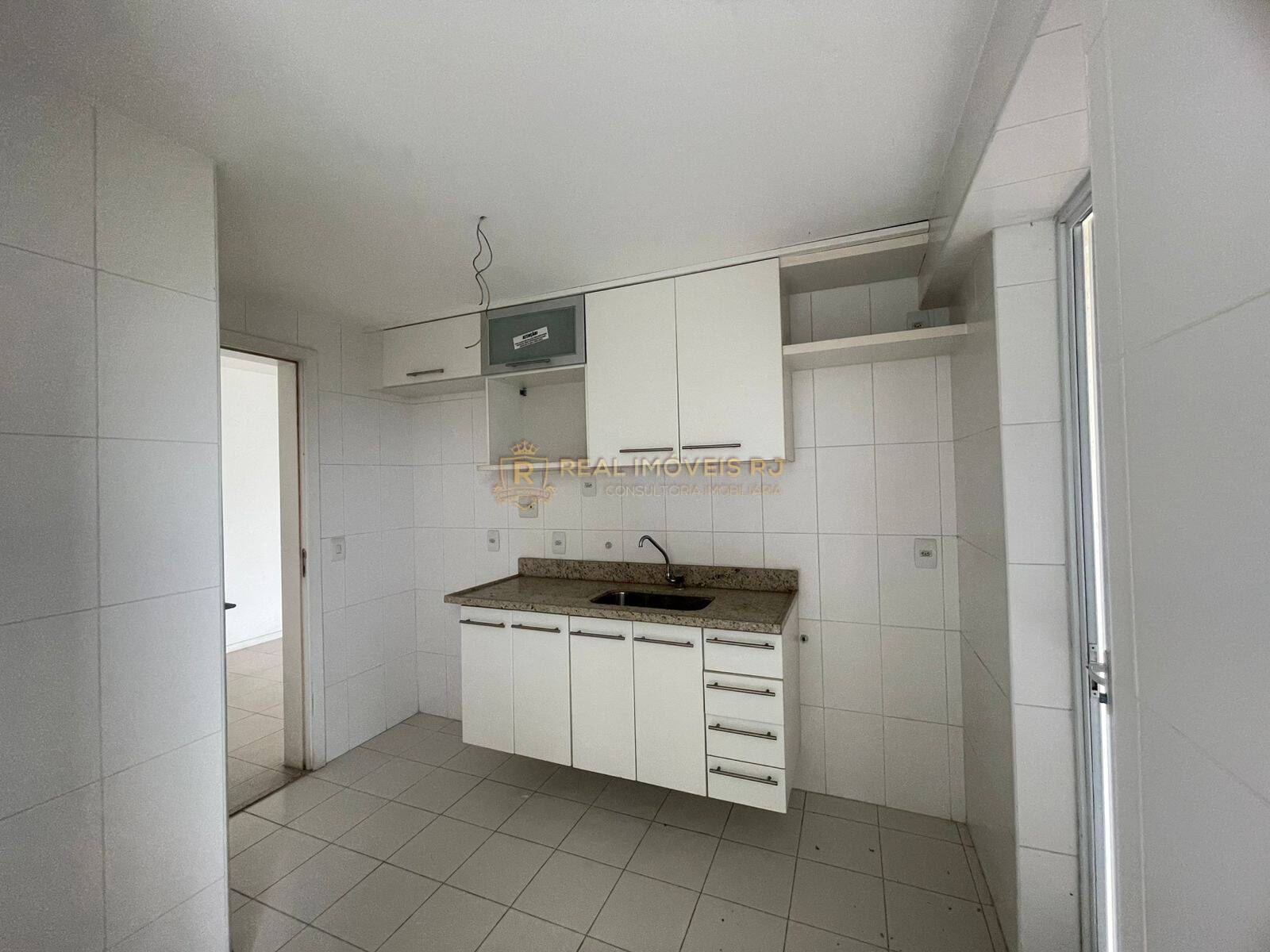 Apartamento à venda com 2 quartos, 82m² - Foto 8