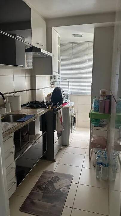 Apartamento à venda com 2 quartos, 65m² - Foto 9