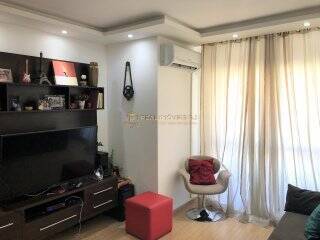 Apartamento à venda com 1 quarto, 55m² - Foto 4