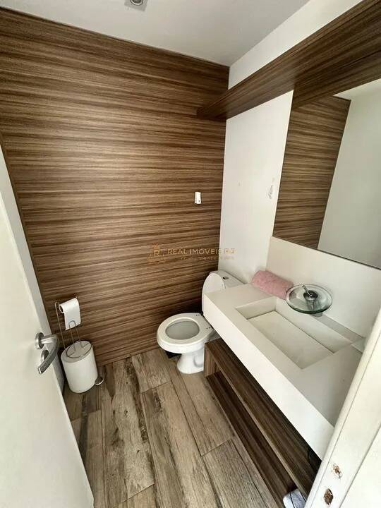 Apartamento para alugar com 2 quartos, 140m² - Foto 18