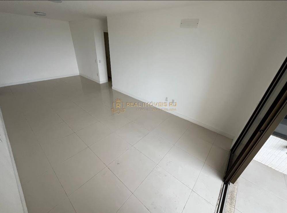 Apartamento à venda com 3 quartos, 131m² - Foto 5