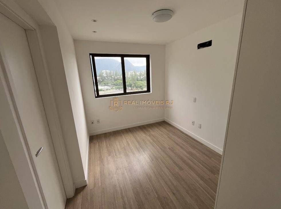 Apartamento à venda com 3 quartos, 131m² - Foto 10