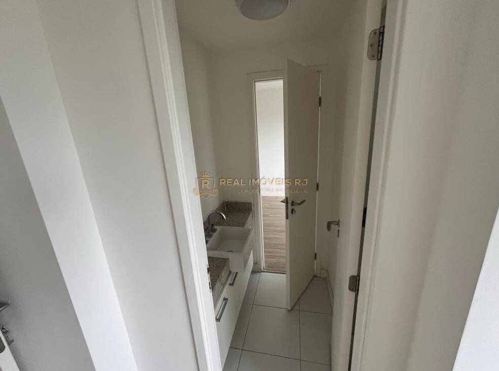 Apartamento à venda com 3 quartos, 131m² - Foto 13