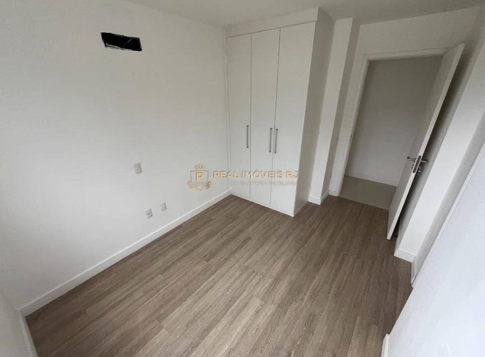 Apartamento à venda com 3 quartos, 131m² - Foto 12