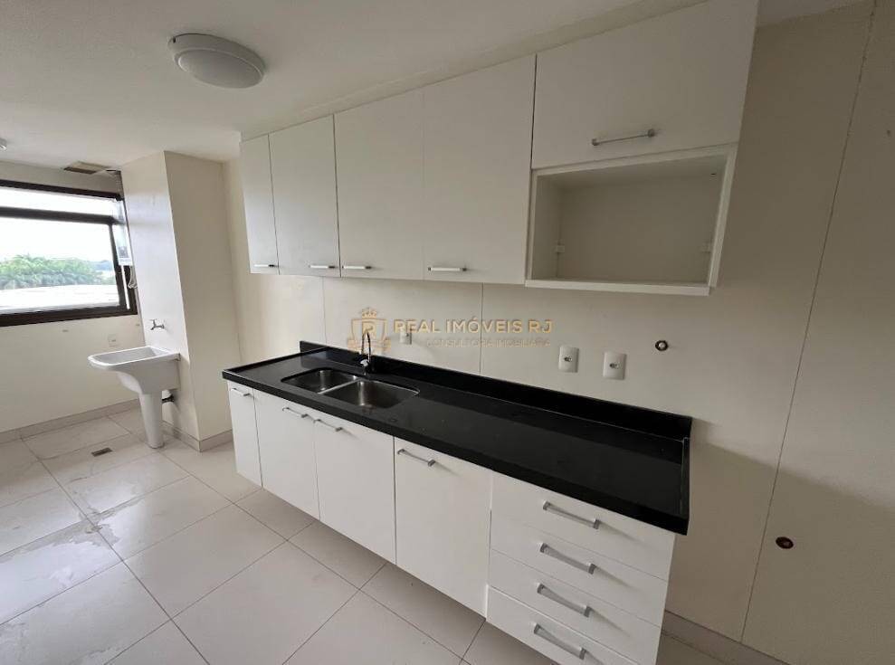 Apartamento à venda com 3 quartos, 131m² - Foto 21