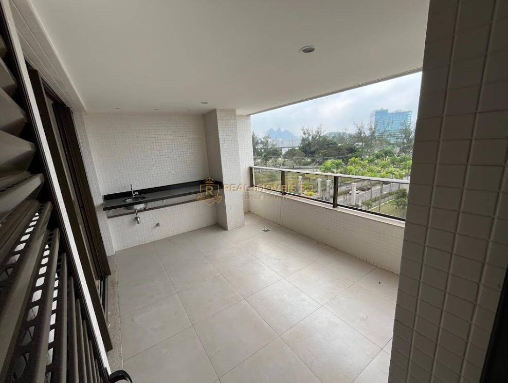 Apartamento à venda com 3 quartos, 131m² - Foto 25