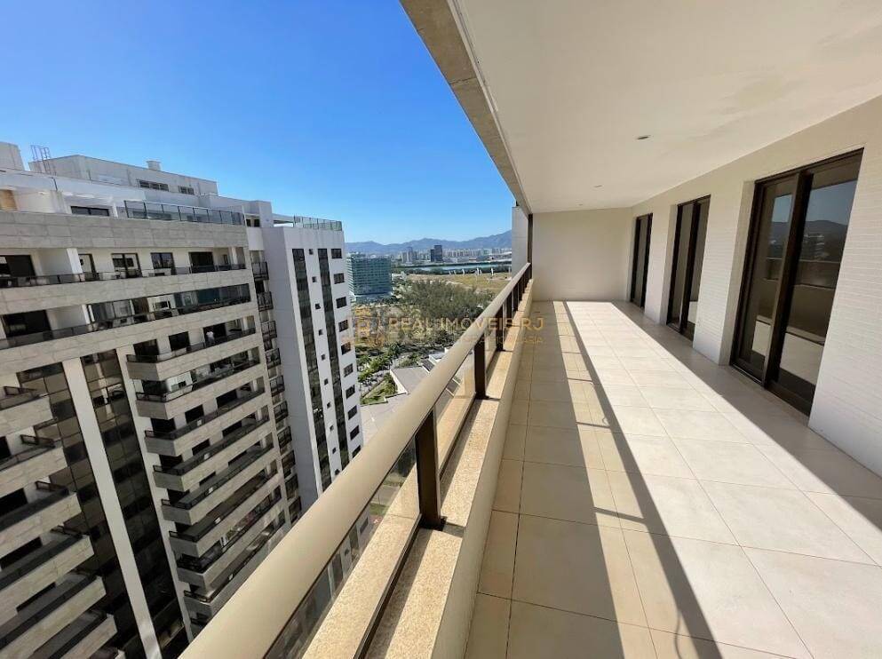 Apartamento à venda com 4 quartos, 283m² - Foto 1