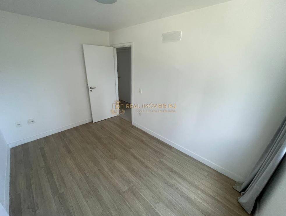 Apartamento à venda com 3 quartos, 110m² - Foto 15