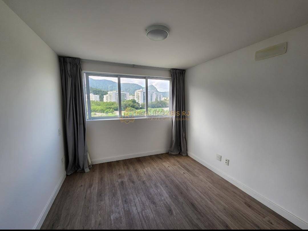 Apartamento à venda com 2 quartos, 79m² - Foto 6