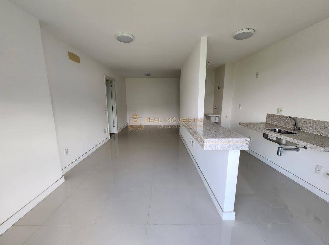 Apartamento à venda com 2 quartos, 79m² - Foto 11