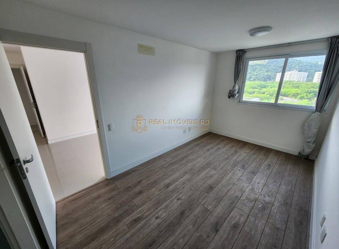 Apartamento à venda com 2 quartos, 79m² - Foto 19