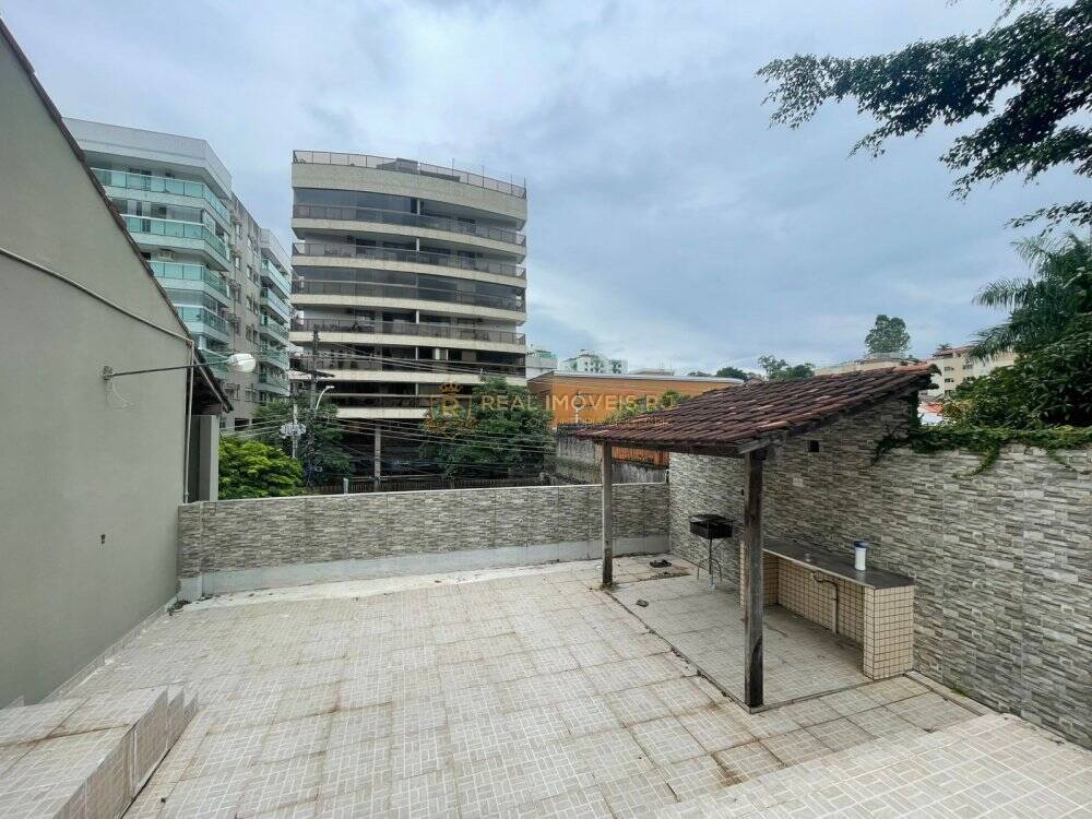 Casa à venda com 4 quartos, 468m² - Foto 7