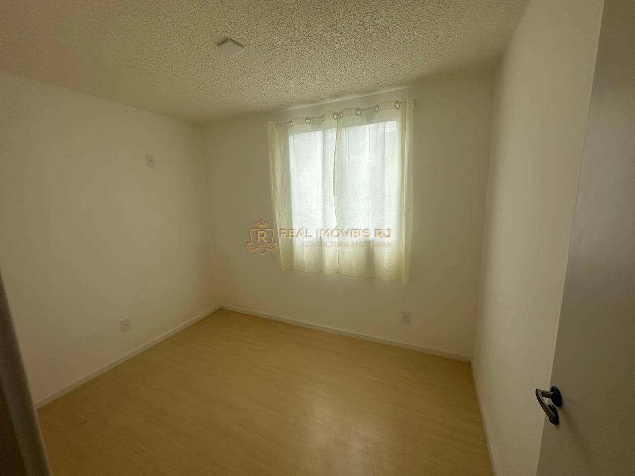 Apartamento à venda com 2 quartos, 45m² - Foto 5