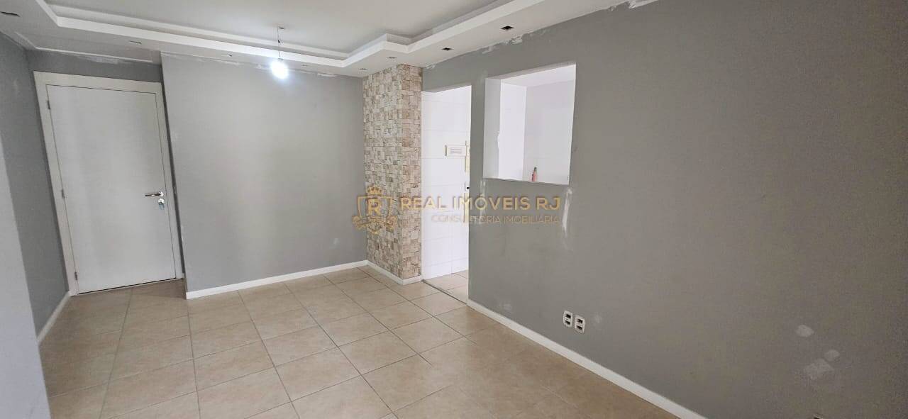 Apartamento à venda com 2 quartos, 62m² - Foto 21