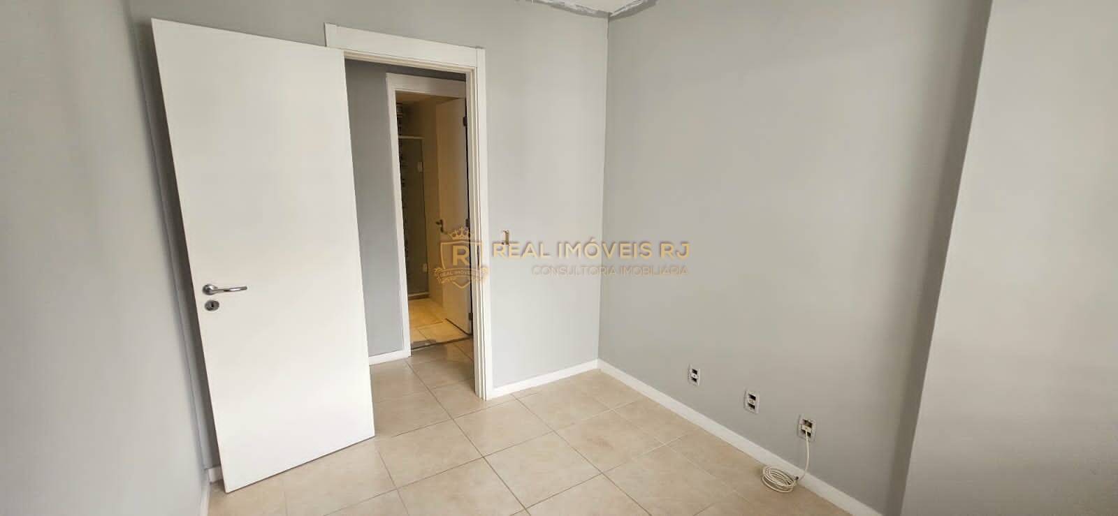 Apartamento à venda com 2 quartos, 62m² - Foto 24