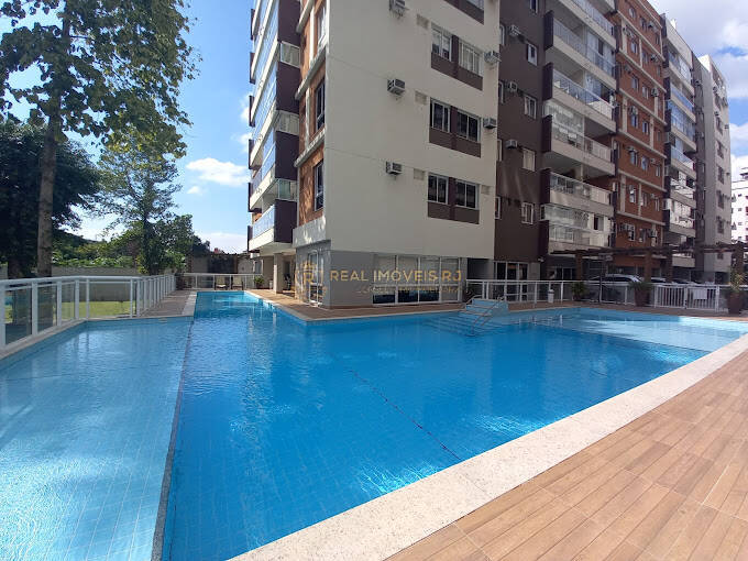 Apartamento à venda com 2 quartos, 62m² - Foto 1